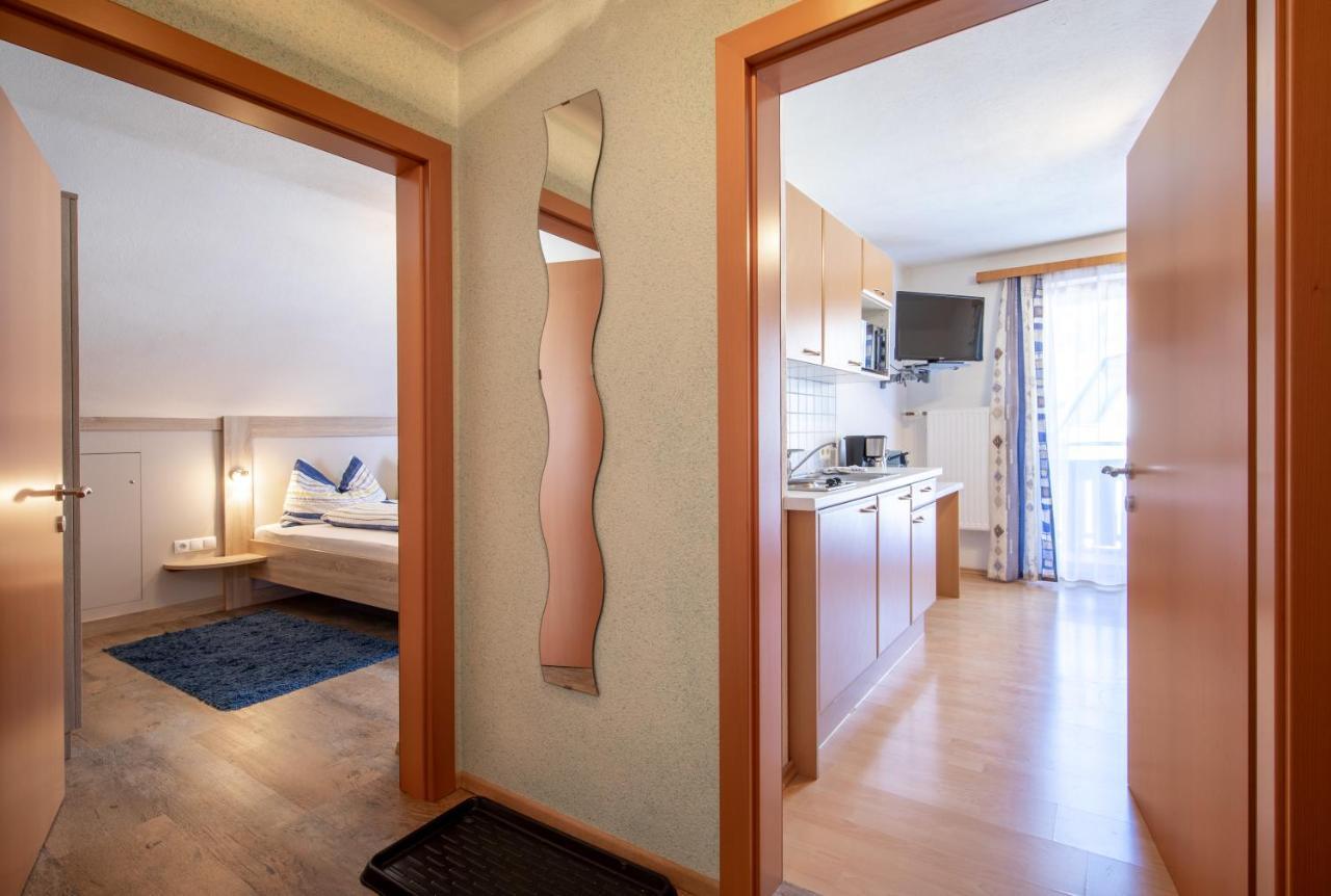 Haus Pitzer/Apartments Troicher Schladming Esterno foto