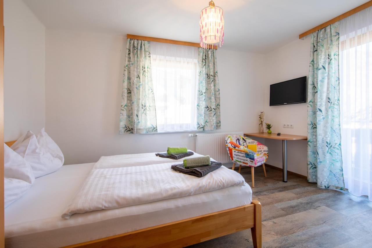 Haus Pitzer/Apartments Troicher Schladming Esterno foto